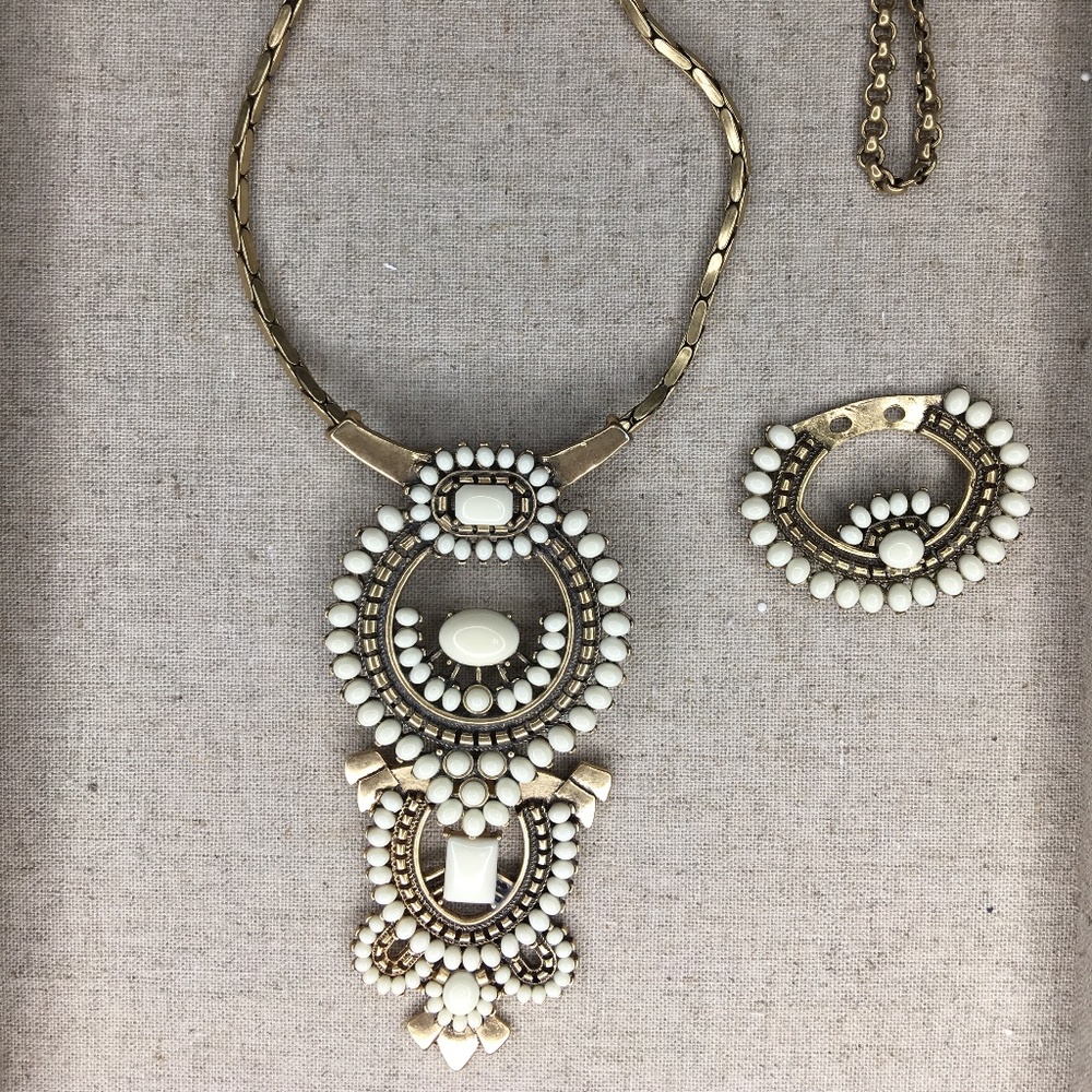 Havana Pendant Necklace | Stella & Dot - Picture 5 of 5